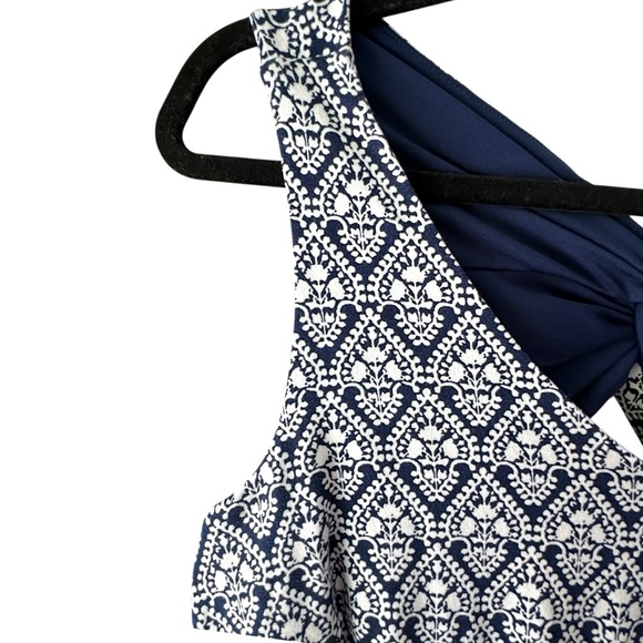 TALBOT’S | NWOT V-NECK TWIST BACK JERSEY KNIT JUMPSUIT NAVY & WHITE | SM PETITE - Picture 4 of 15